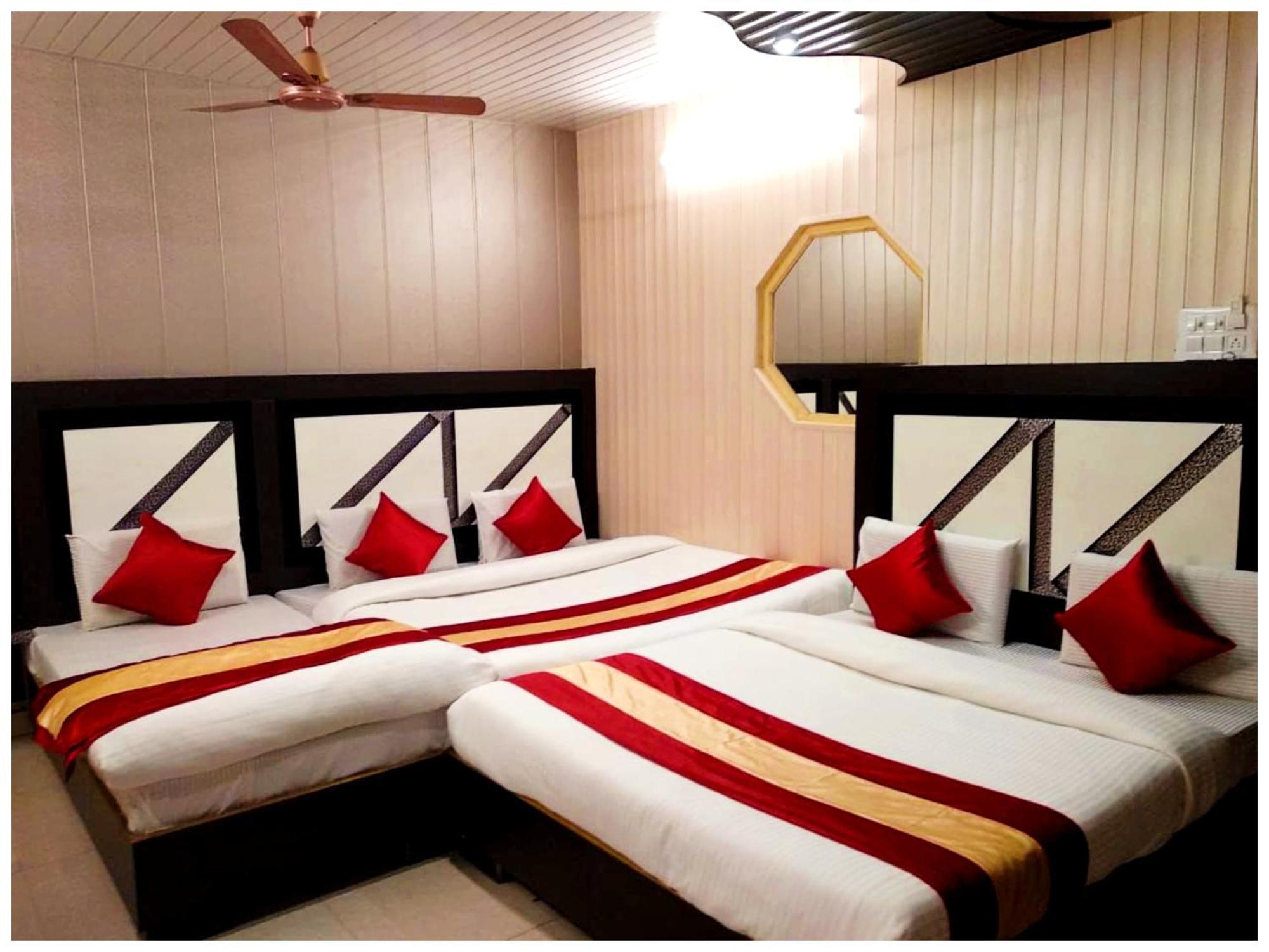 Grg Pardesi Hotel Haridwār Exteriér fotografie