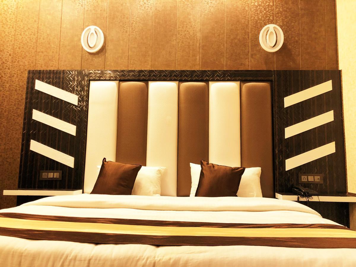 Grg Pardesi Hotel Haridwār Exteriér fotografie