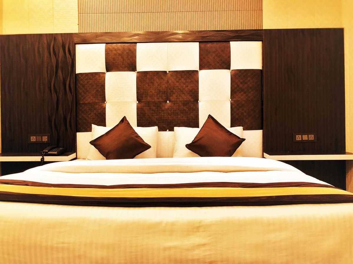Grg Pardesi Hotel Haridwār Exteriér fotografie