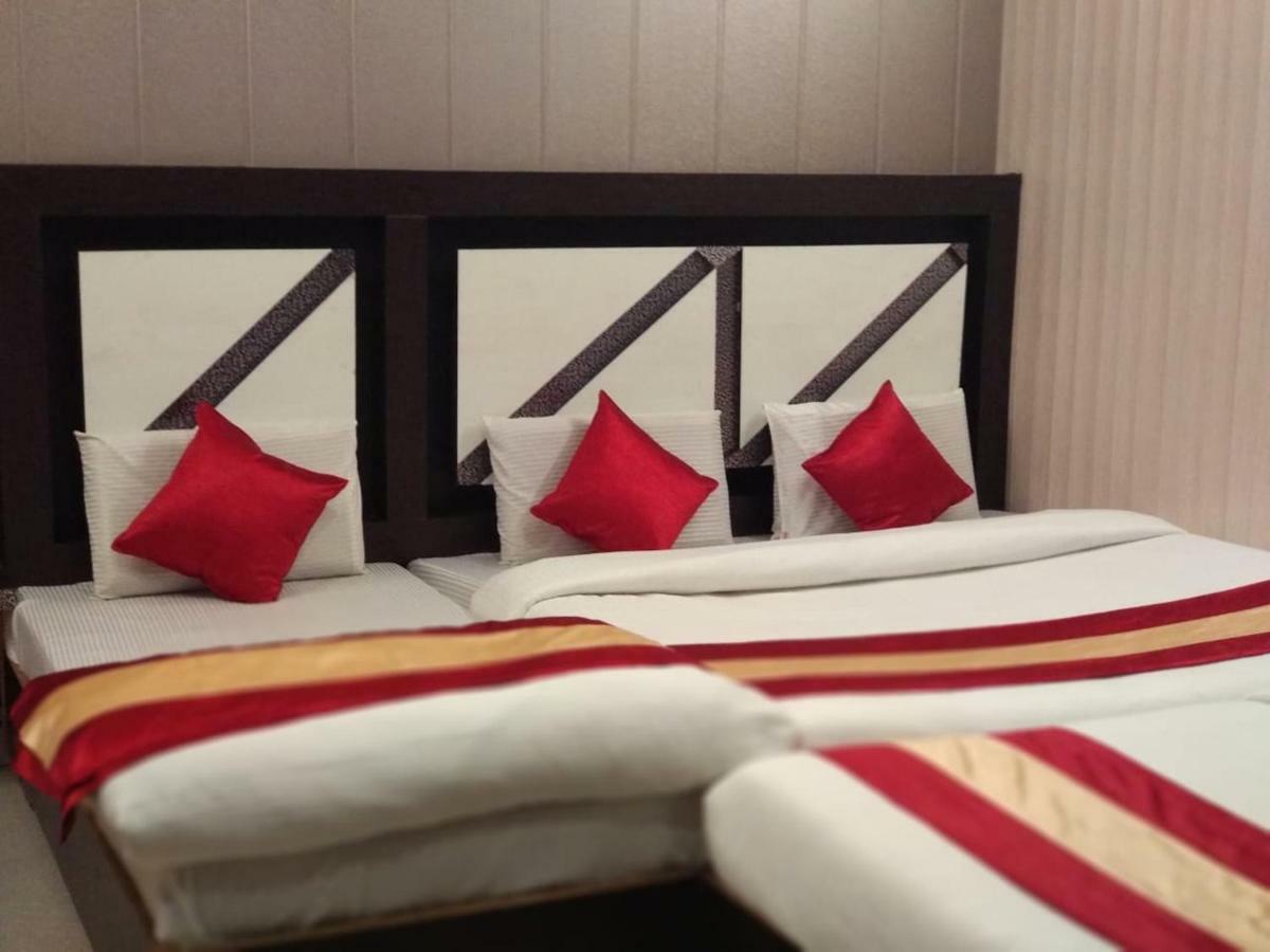 Grg Pardesi Hotel Haridwār Exteriér fotografie
